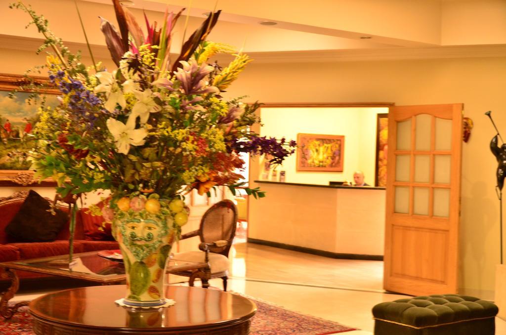 Hotel La Font Boutique โบโกตา ภายนอก รูปภาพ